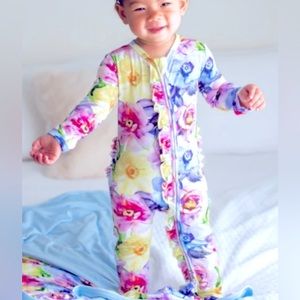 Little bum bums bamboo footie (floral print)